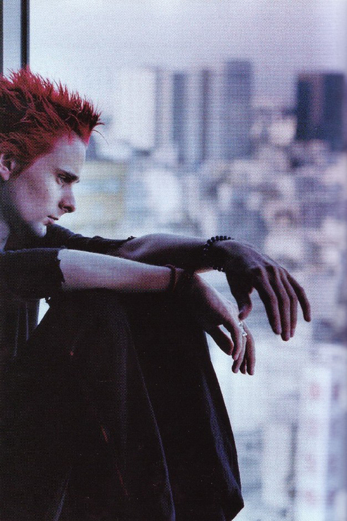 mattbellamy.jpg mattbellamy.jpg